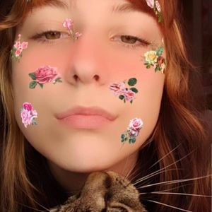 Meet your Posher, Ariana